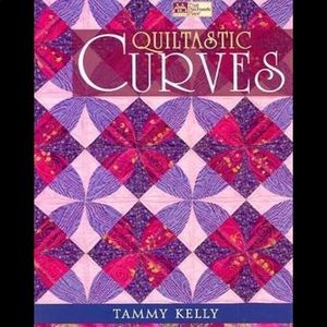 Quiltastic Curves Pattern Book by Tammy Kelly